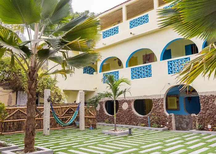 Hotel Mimosa Airport