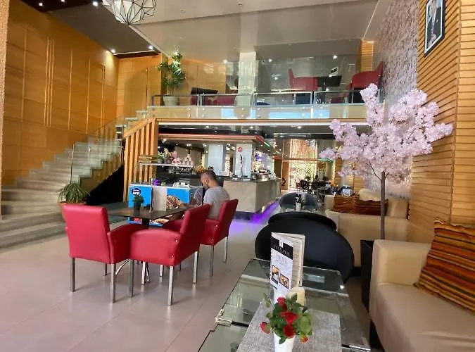 Hotel Velsatis