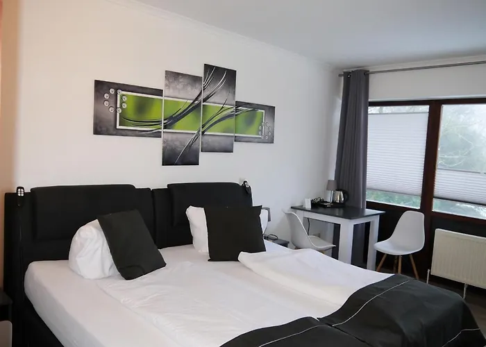 Hotel Seeblick Am Sankelmarker See - Natur Und Erholung