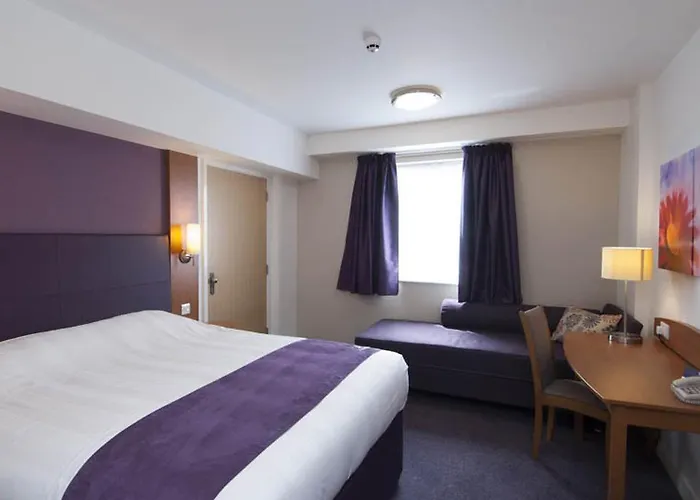 Premier Inn Stratford Upon Avon Waterways