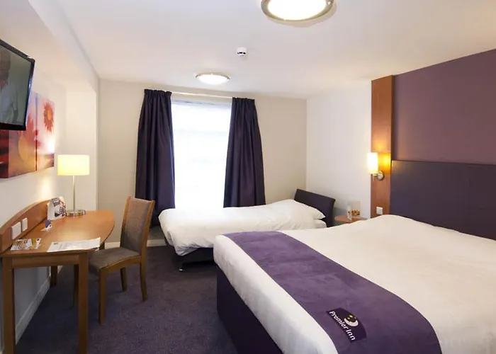 Premier Inn Dover - A20
