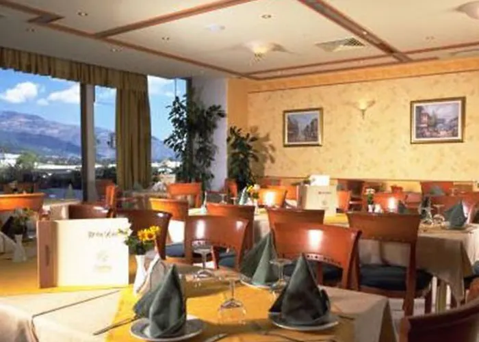 Hotel Elena