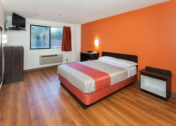 Motel 6-Los Angeles, Ca - Los Angeles - Lax