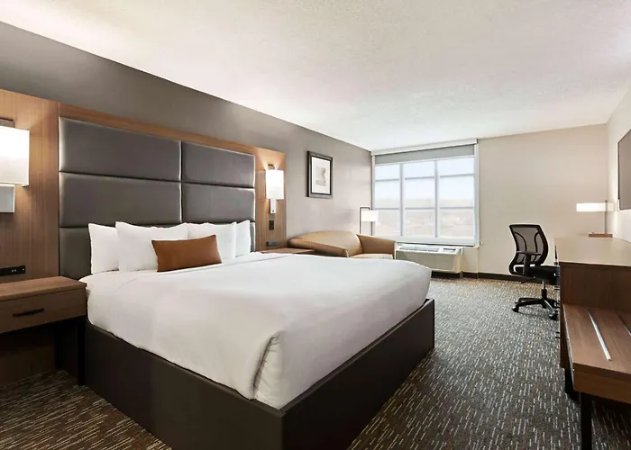 Wingate By Wyndham Cincinnati Blue Ash