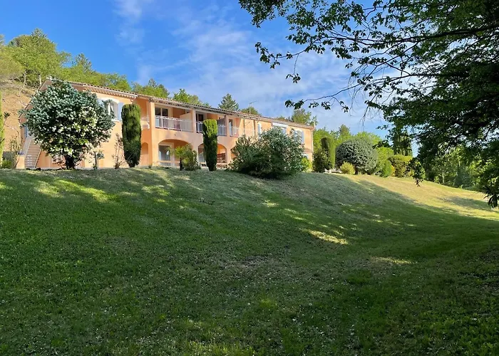 Logis Hotel Le Mas D'Helene