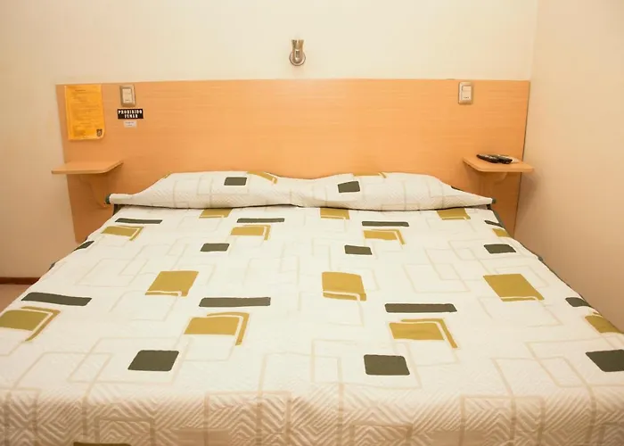 Hotel Argon