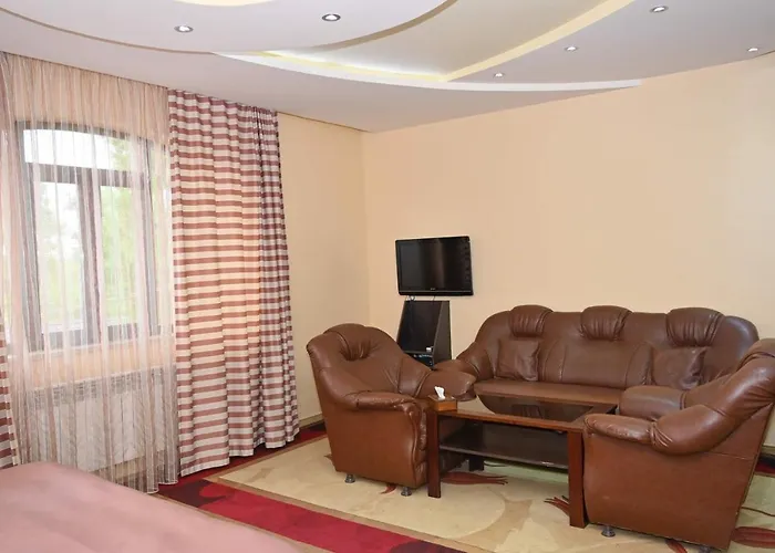 Mayisyan Kamurj Hotel