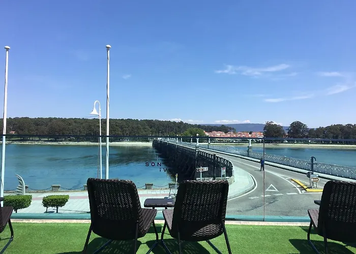 Hotel Puente De La Toja