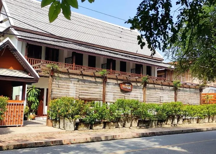 Villa Chitchareune 2