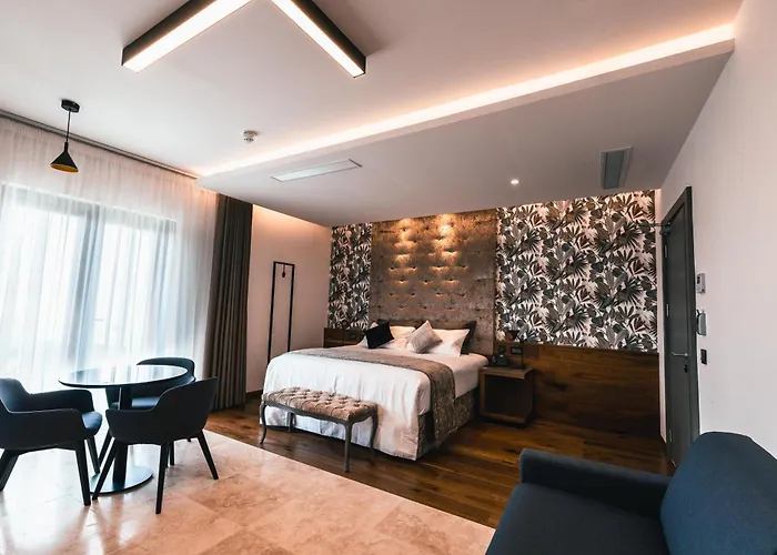 The Village Boutique&SPA