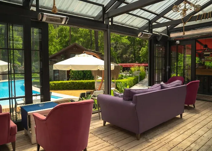 Zuemruet Cirali Boutique Hotel