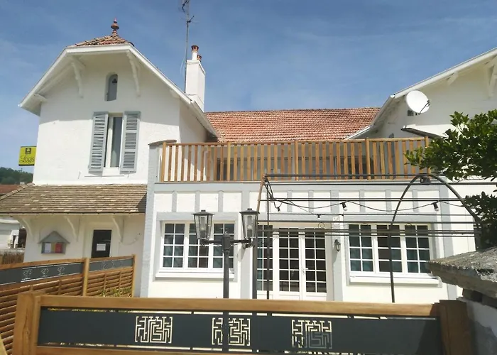 Logis Hostellerie du Neez Le Clos Gourmand