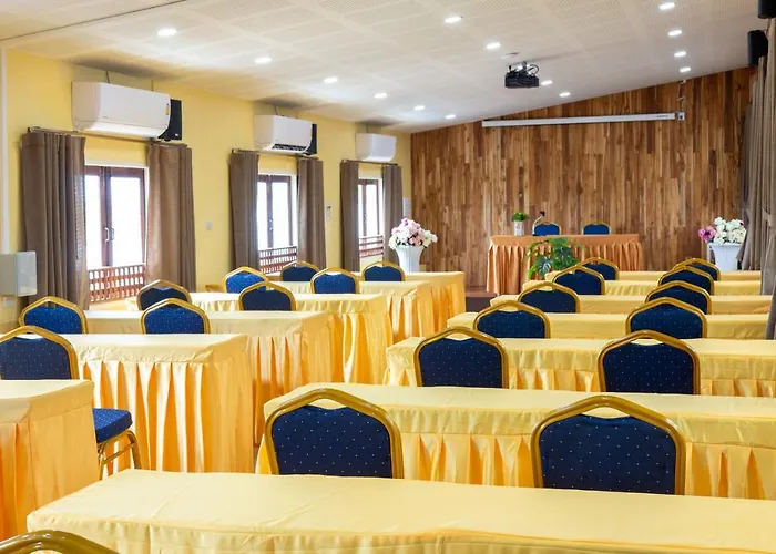 Nonnee Lampang Hotel