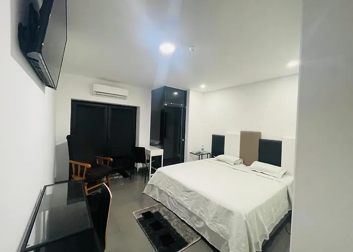 Ergosuites