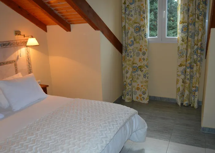 Hotel Balneario De Alceda