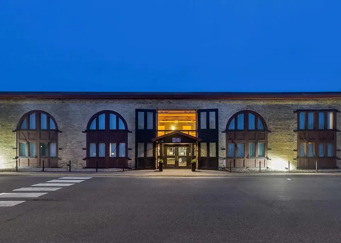 Best Western Plus Como Park Hotel