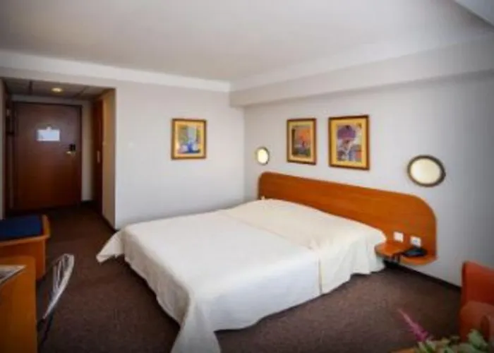 Hotel Lux