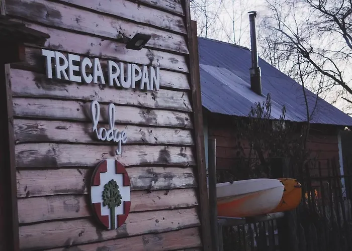 Treca Rupan Lodge