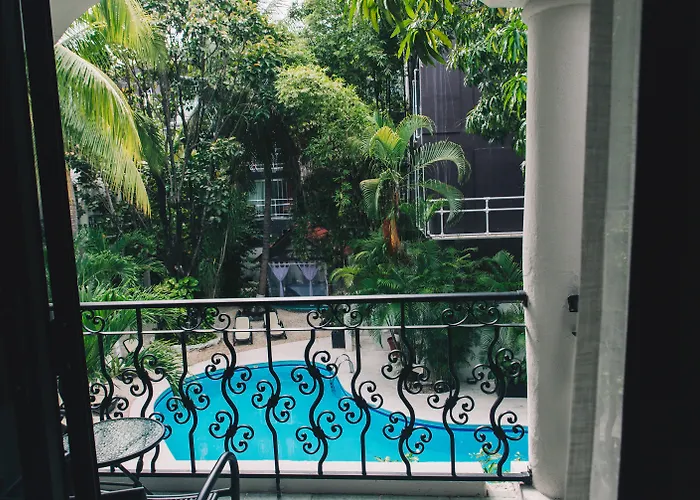 Hacienda Paradise Hotel