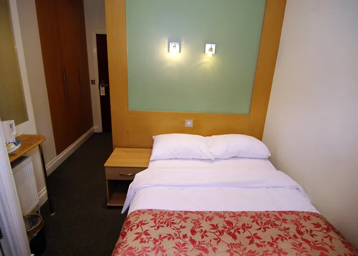 Westbury Hotel