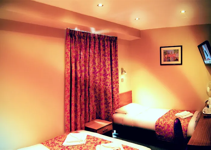 Westbury Hotel