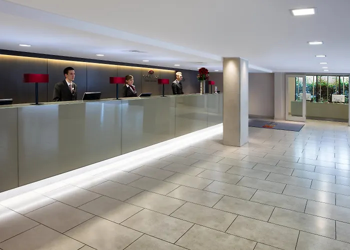 Crowne Plaza Heathrow, An Ihg Hotel