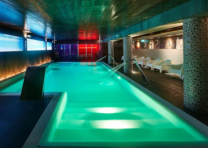 Alcazar Hotel & Spa