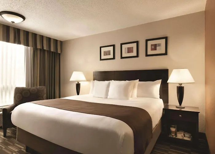 Radisson Hotel Louisville North