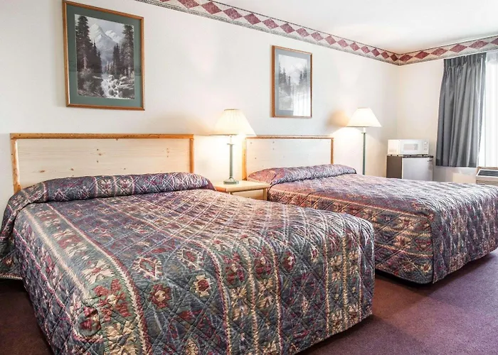 Rodeway Inn & Suites