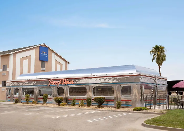 Travelodge By Wyndham Yermo