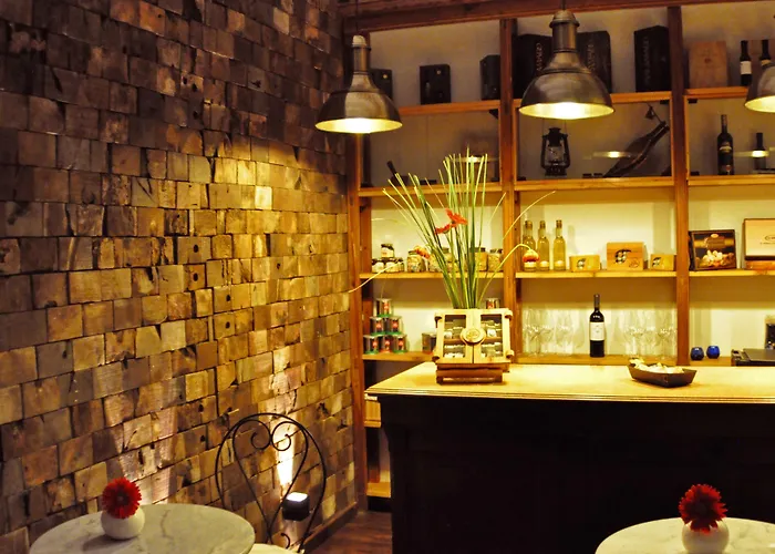 Azur Hotel & Spa