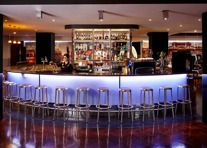 Flagstaff Gardens Hotel Melbourne