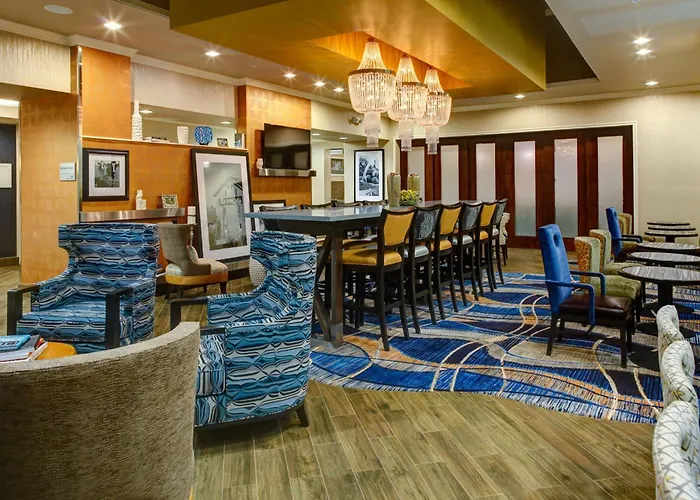 Hampton Inn And Suites Columbus, Ms