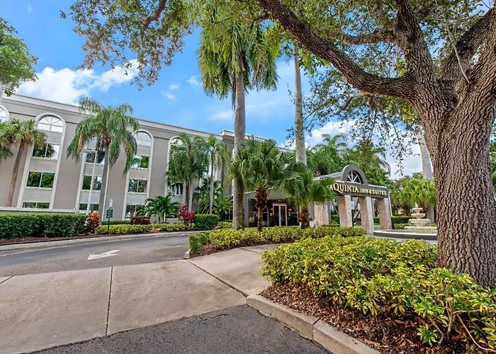 La Quinta By Wyndham Coral Springs South