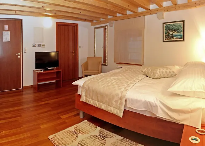 Hotel Monika Trogir
