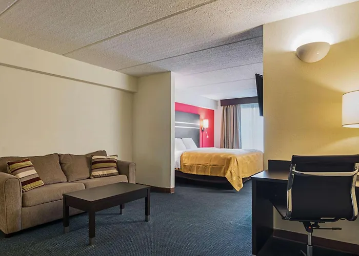 Quality Suites Atlanta Airport East