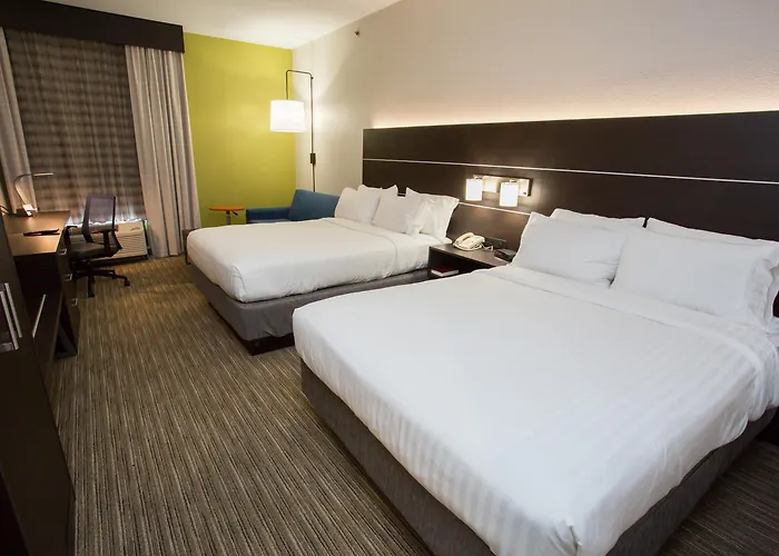 Holiday Inn Express Wilmington By Ihg