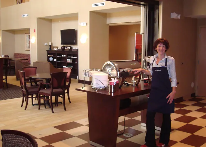 Hampton Inn & Suites Rochester-North