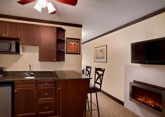 Days Inn & Suites By Wyndham Sault Ste. Marie On