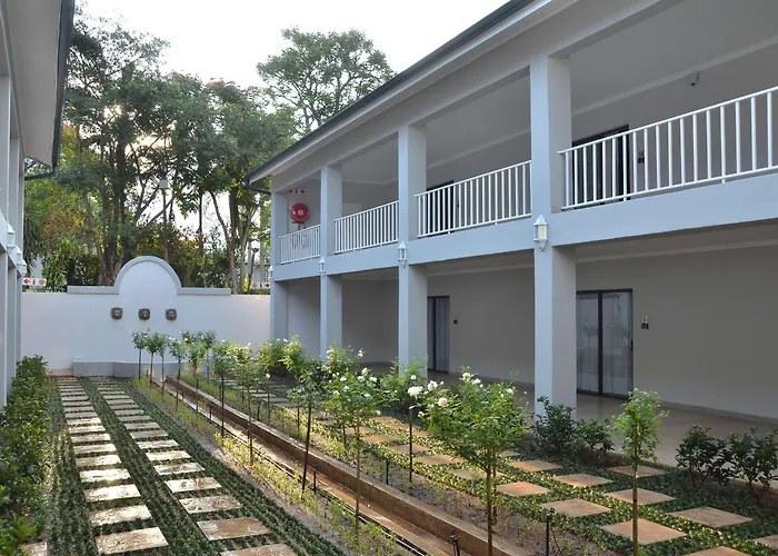 Country Boutique Hotel White River