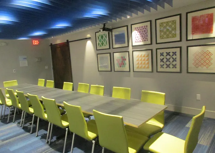 Holiday Inn Express O'Neill By Ihg