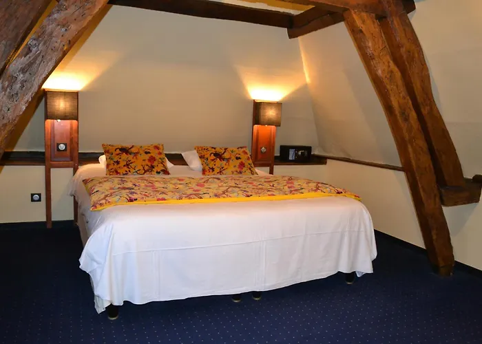 Logis Les Hauts de Montreuil / Le Patio