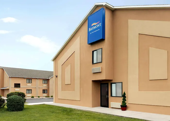 Travelodge By Wyndham Dexter
