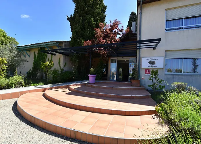 Logis Hotel Restaurant SPA Les Oliviers