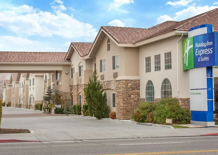 Holiday Inn Express Hotel & Suites Bishop By Ihg