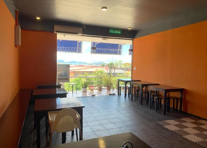 Ae Semporna Guesthouse 极潜旅店