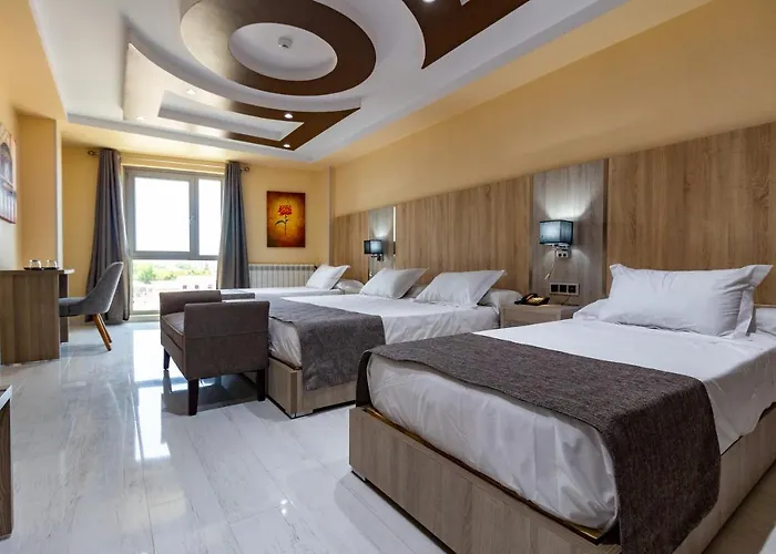 Hôtel Zinou zm