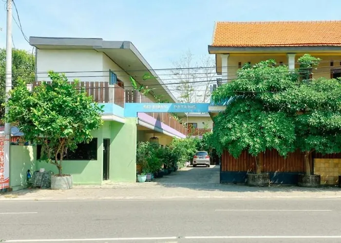 Hotel Gerung 2 Near Luwes Mall Nganjuk Mitra Reddoorz