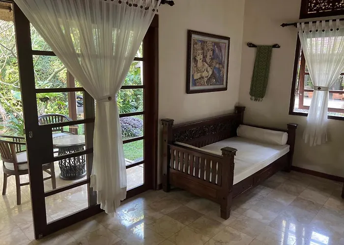 Rumah Kelapa Villa Alami