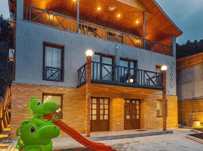 10 Keys Boutique Hotel